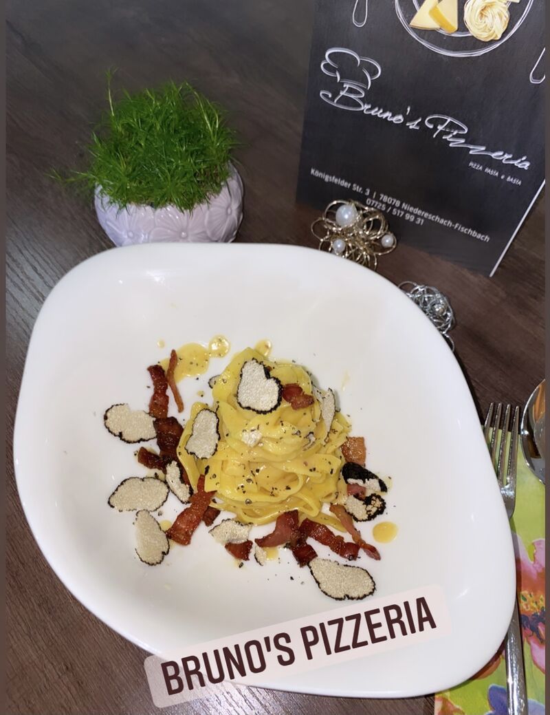 Tagliatelle Carbonara mit Trüffel