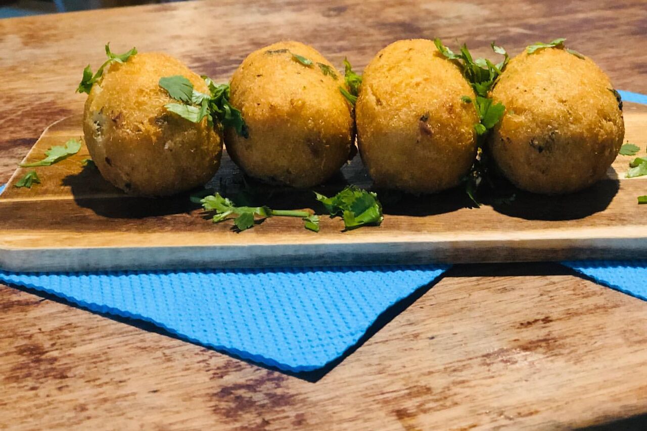 PETISCOS CASEIROS E TRADICIONAIS!