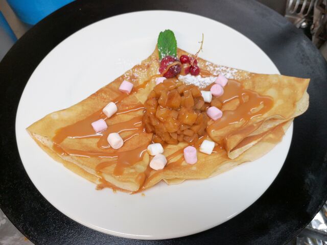 Crêpe Pommes Pink Lady, Sauce Caramel Beurre Salé 