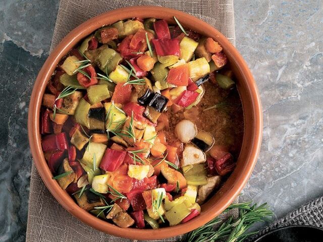 Sebzeli Güveç - Stew with Vegetables