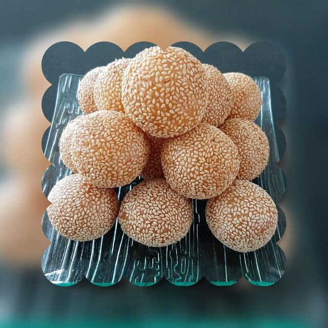 Banh Cam (boule de sésame à la crème de soja)