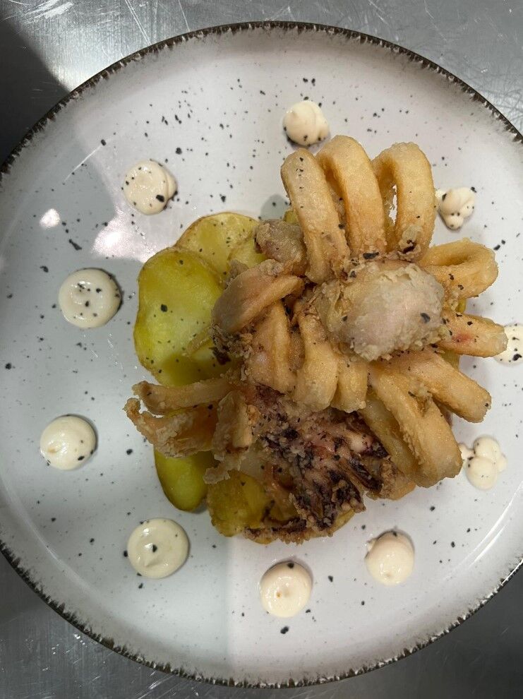 Flor de calamar frito