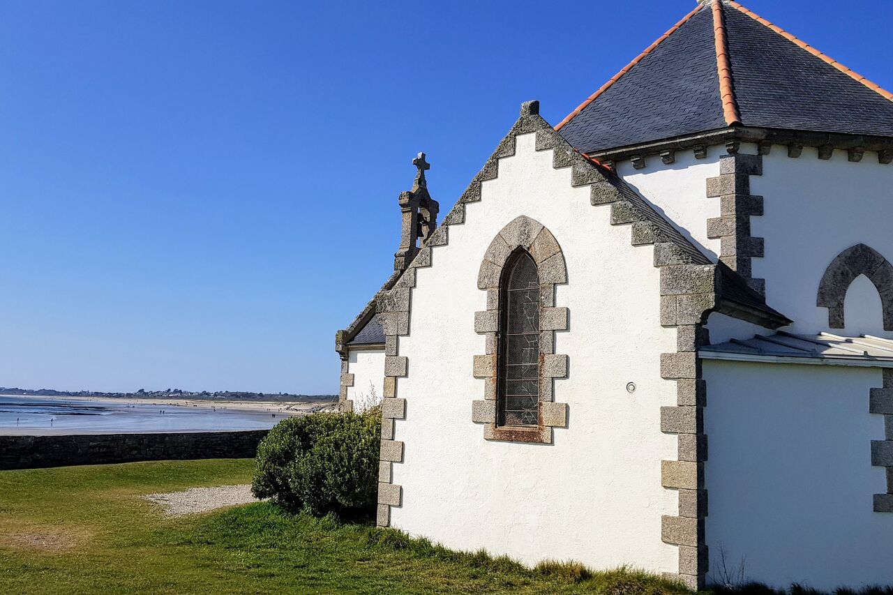 La chapelle autour du Gwenn ha du