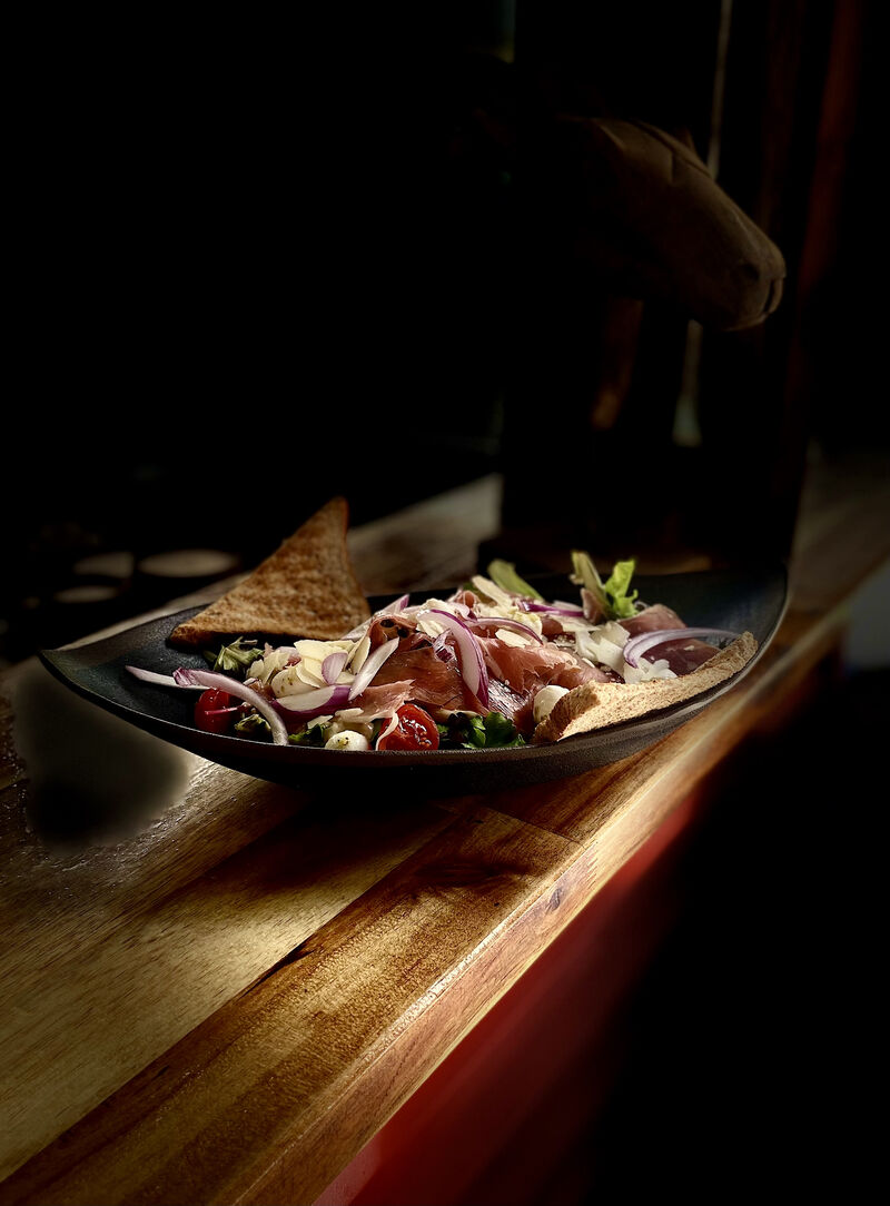 PRENEZ L'ACCENT ITALIEN EN MANGEANT NOTRE SALADE MAMA MIA.