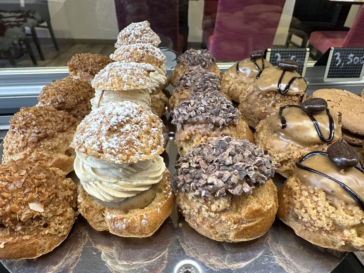macchoux : chocolat, café, caramel, citron, framboise, vanille , praliné, fraise 