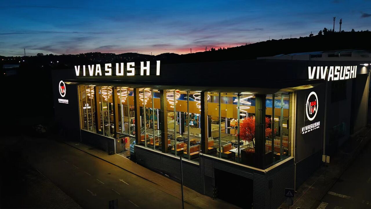 VIVASUSHI Nocturno
