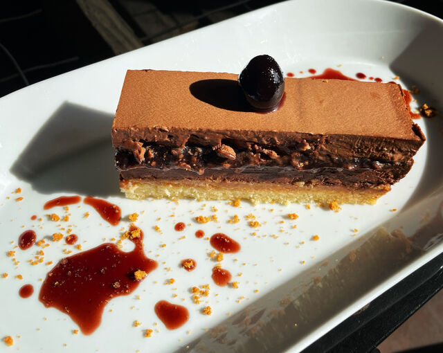 Entremet chocolat & amarena