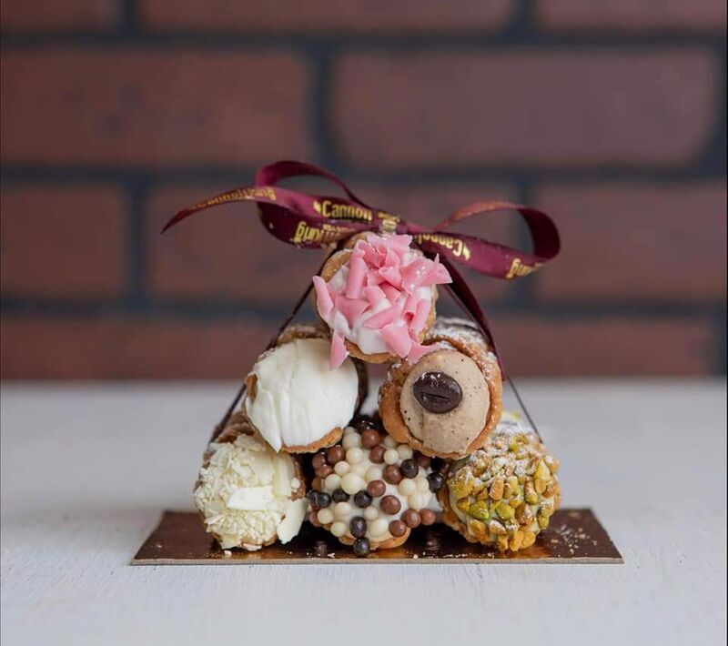 Confection de Cannoli sicilien
Le Plaisir d'offrir 