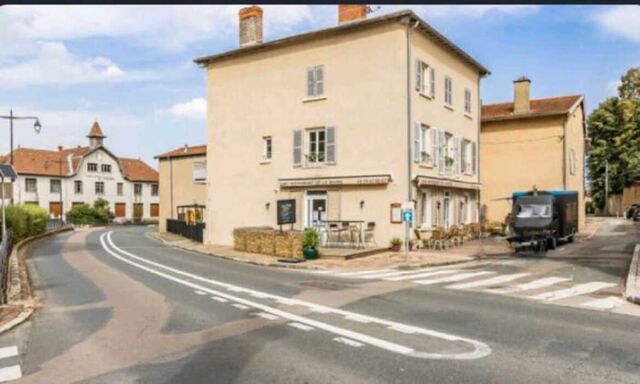 *A 20 min de Lyon ou de Villefranche * Entre Quincieux et Limonest