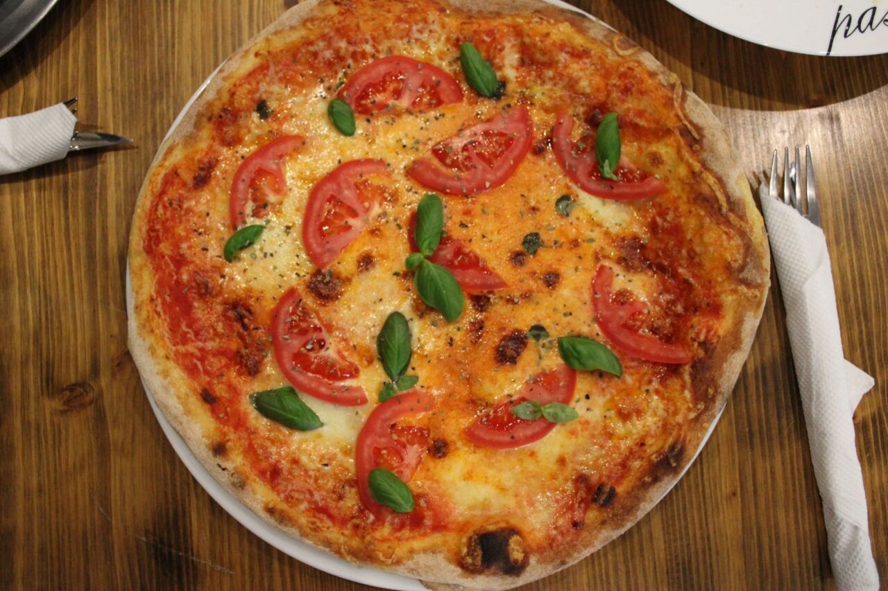 Isprobajte naše ukusne pizze!