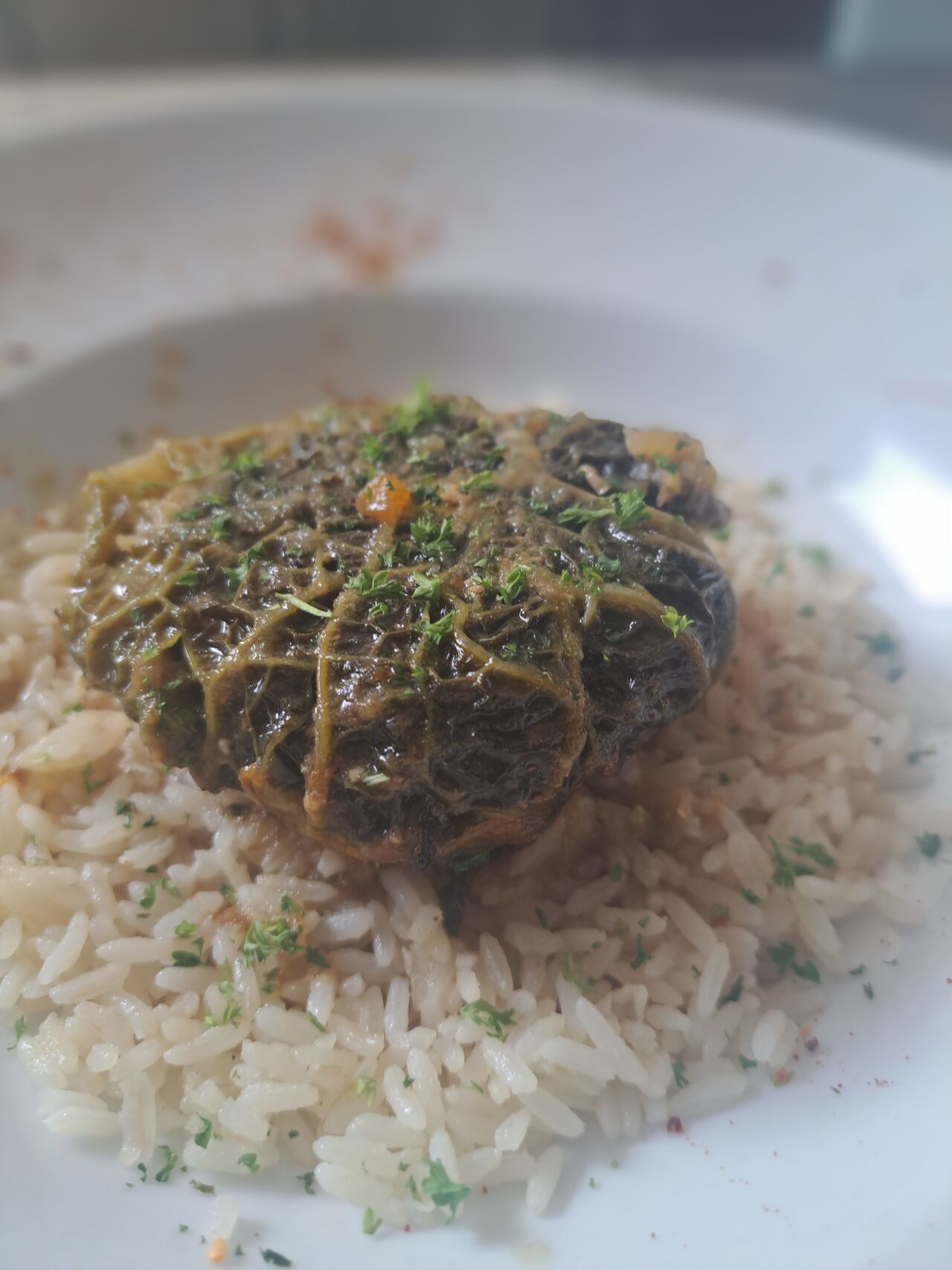 Disponible à La Comédie