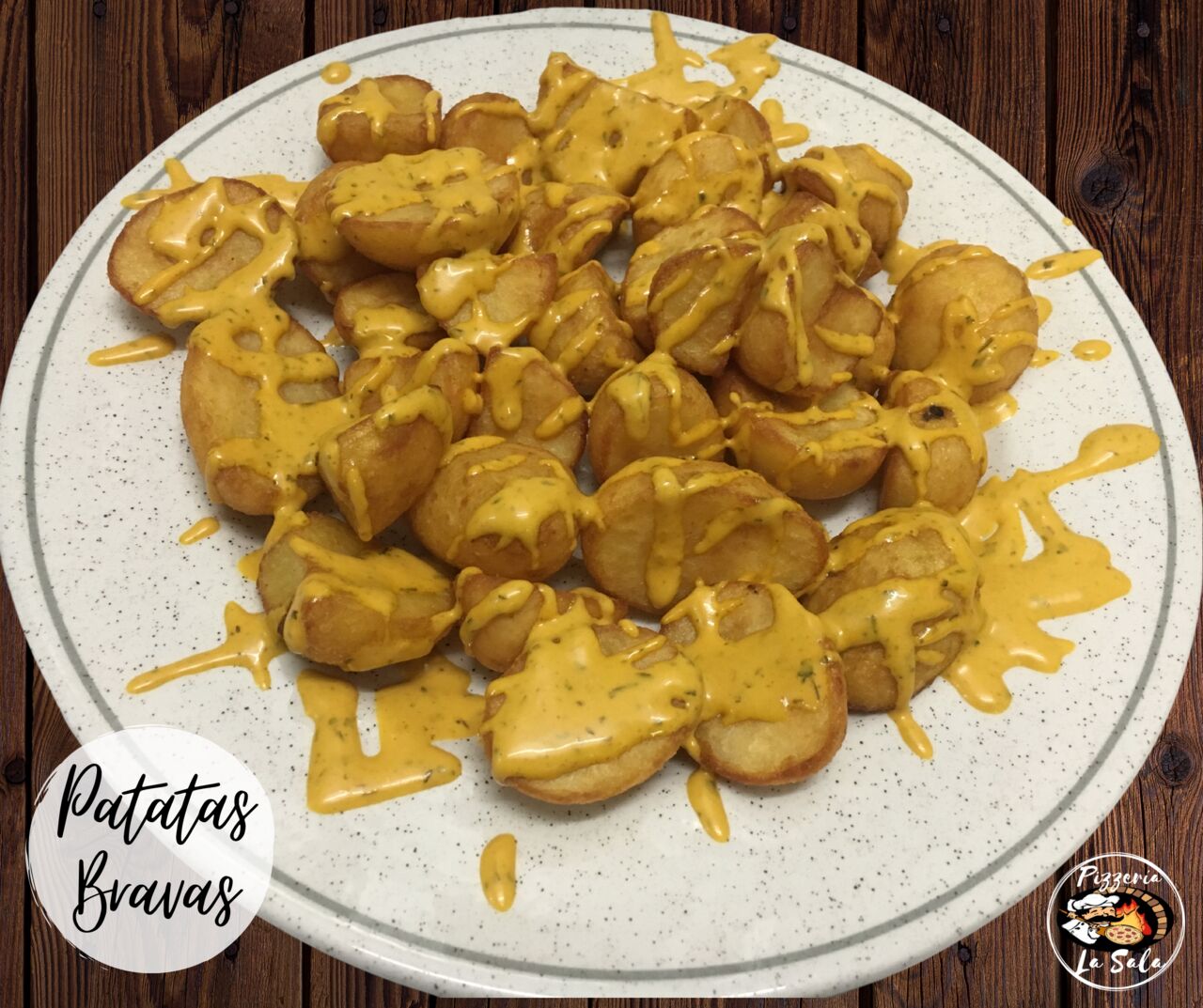 Prueba nuestras patatas bravas! 