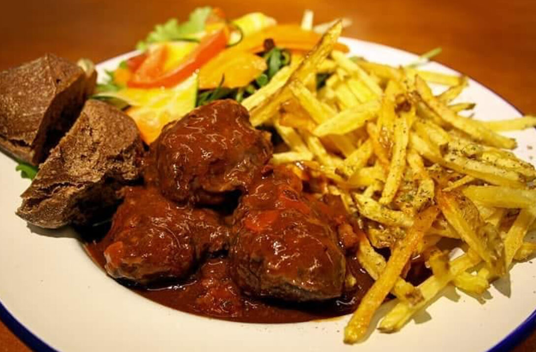 Prato do pai (bochechas de porco em vinho tinto) | Father's disse (Cork cheek in red wine)