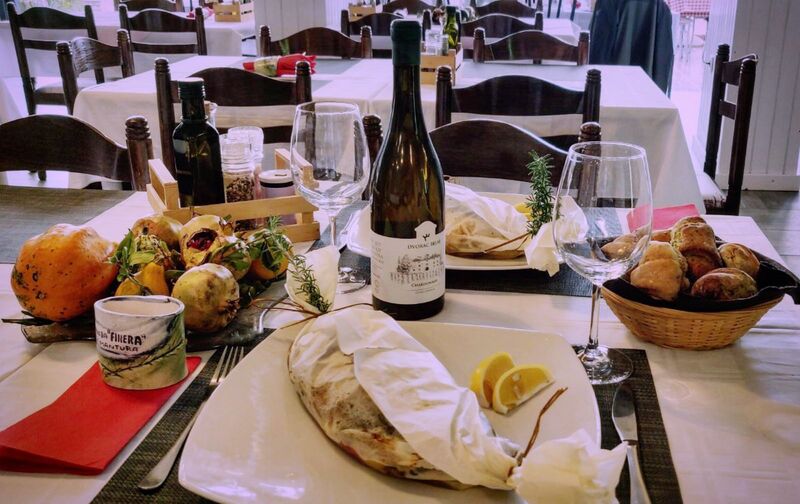 Nešto novo, nešto posebno... Orada kraljica mora spremljena sa povrćem u škartocu. Nezaboravan okus !