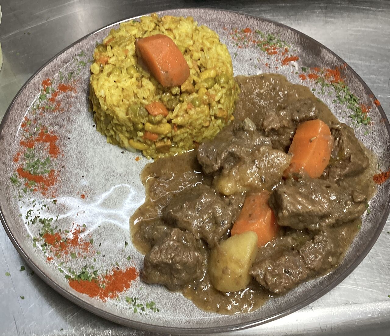 Ragoût de bœuf et riz madras