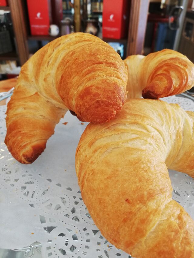 Butter Croissant 