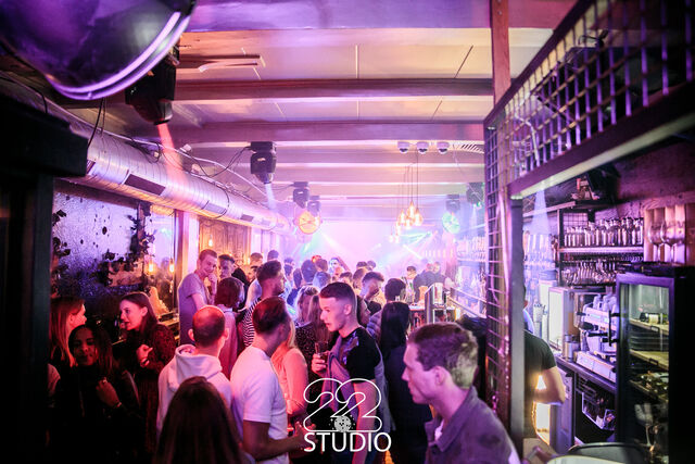 kom eens kijken naar de prachtige sfeer in Studio 22