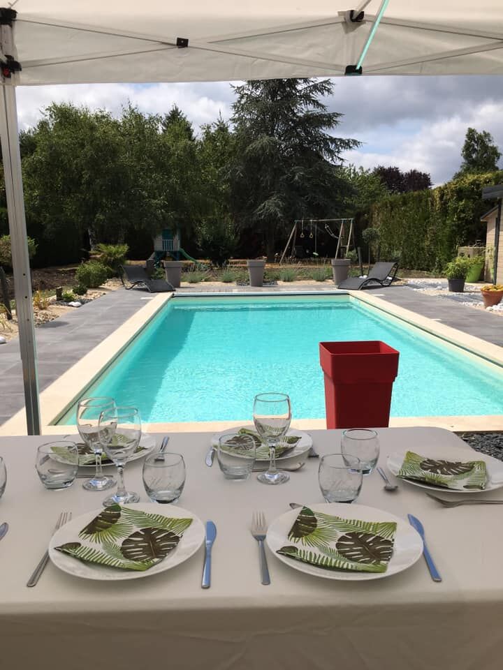 Évènement tout compris - Location Tonnelles,vaisselles, mobiliers..., Buffet Cocktail Déjeunatoire, Gâteau d'anniversaire...