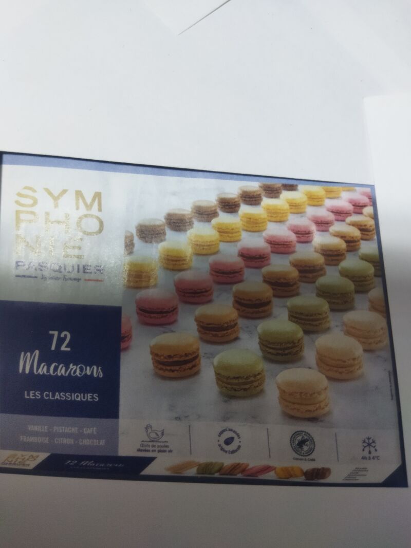 72 macarons à 24.80€