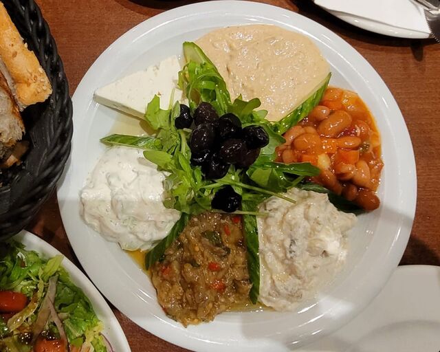 Griechische Vorspeise „Mezes“