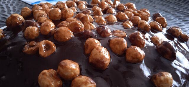 Gâteau chocolat noisettes