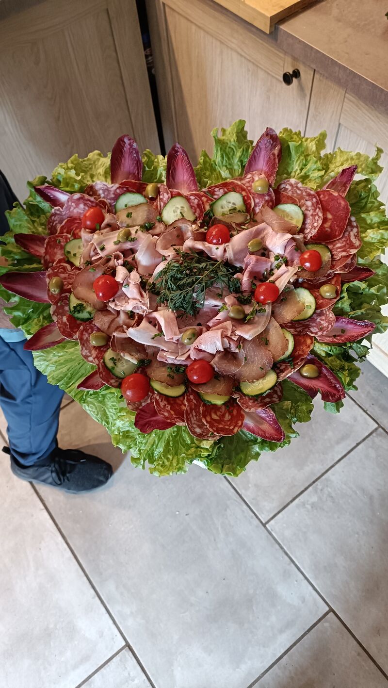 Plateau charcuterie en coeur