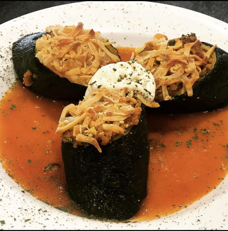 Calabacin Relleno de Carne