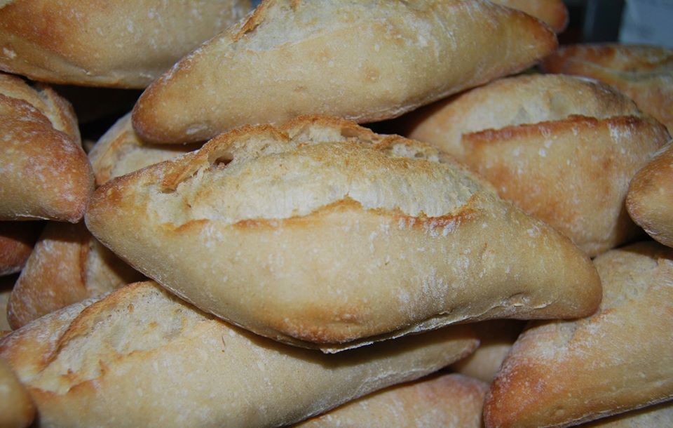 PÃO DE LENHA