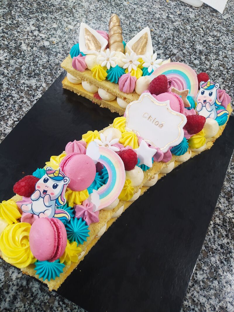 Number cake licorne