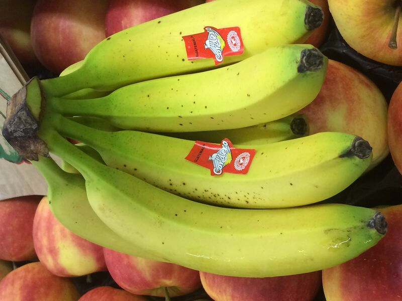 Des bananes à moins de 1,50€ le kg. ( divers origines)