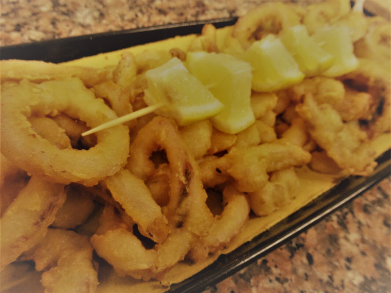 SPERLONGA DI FRITTURA DI PESCE