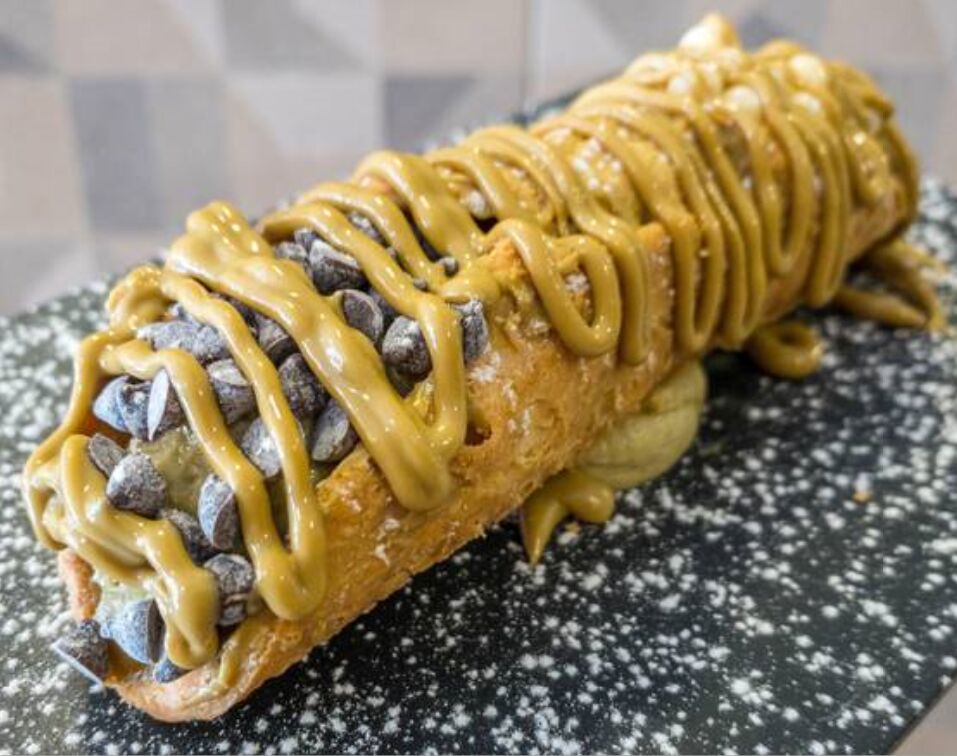 Cannolo Siciliano D'artista