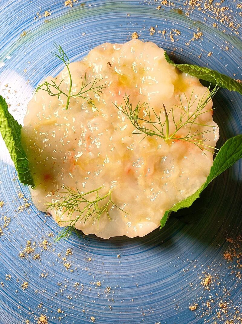 Antipasti: Tartare di Scampo aromatizzata allo zenzero con sentori di lime