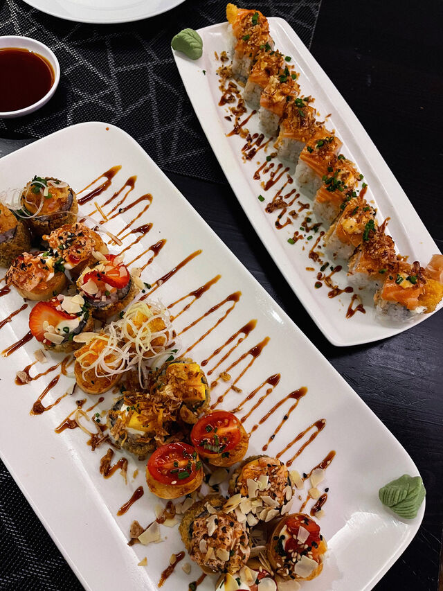 Mix hot & Uramaki Spicy Twist