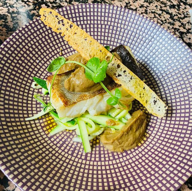 Dos de cabillaud spaghetti de courgettes et caviar d'aubergines