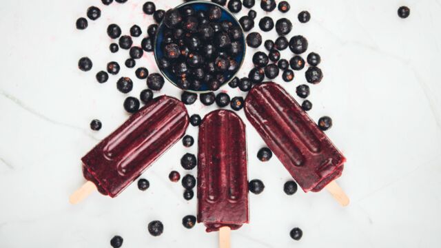 Nanuk černý rybíz