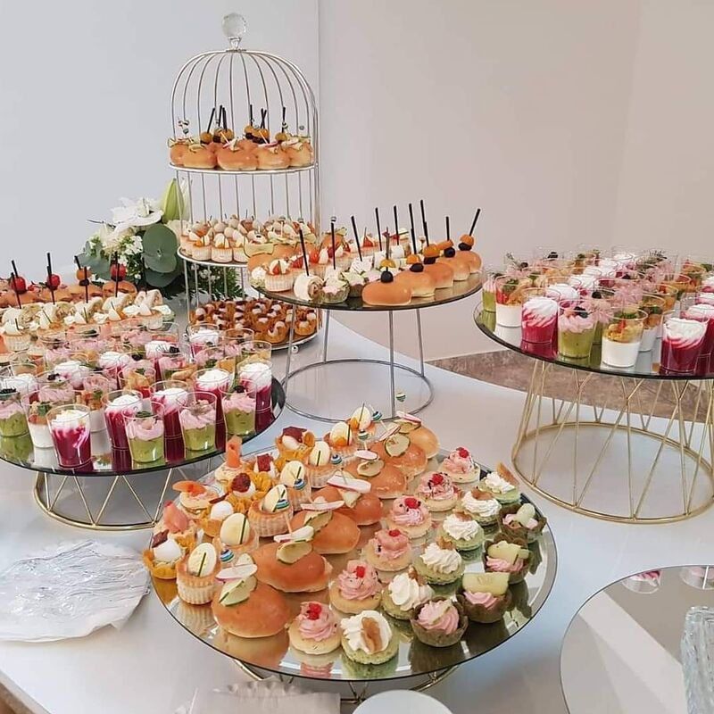 Assortiments de petits fours salés semi gastronomie