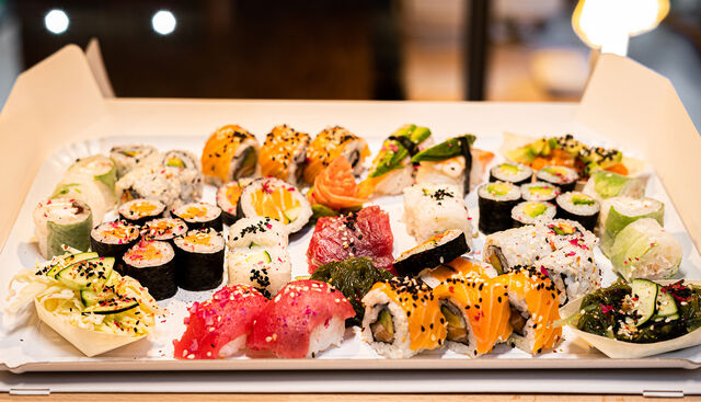 LE HAPPY de 48 pièces
... existe en 69 pièces LE SUNNY et en 98 pièces LE FUNKY !!!