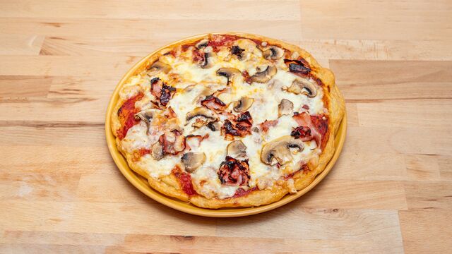 La Prosciutto E Funghi