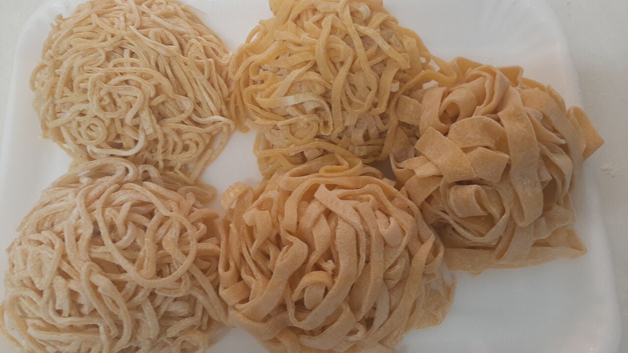 I nostri formati di pasta tagliata a mano;.pappardelle,fettuccine,linguine ,tagliolini e tonnarelli 