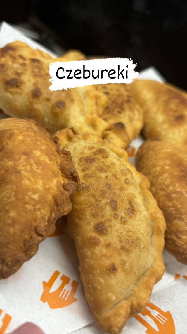 Czebureki