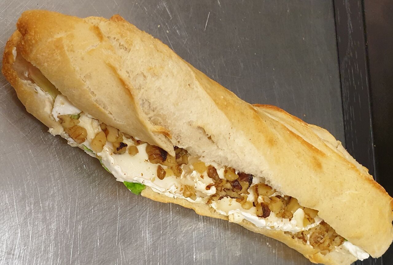 Chèvre miel noix crudités