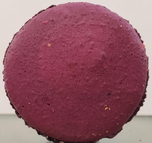 Macaron Cassis