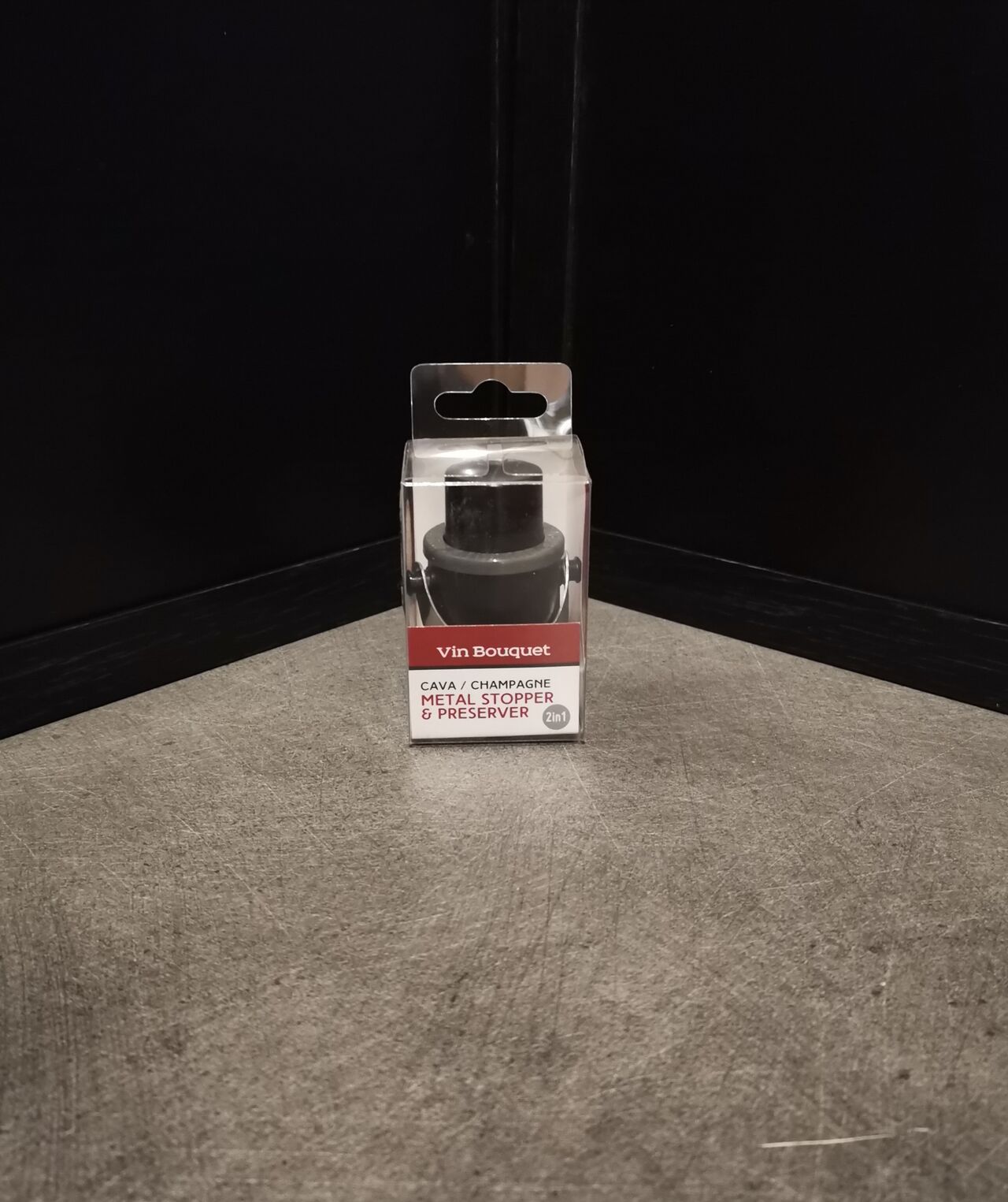 Bouchon conservateur à champagne=7.90€ 