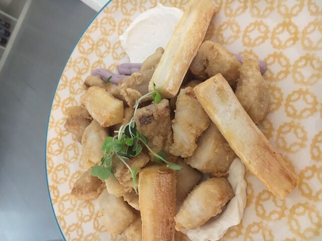 Chicharrón de pescado - menú