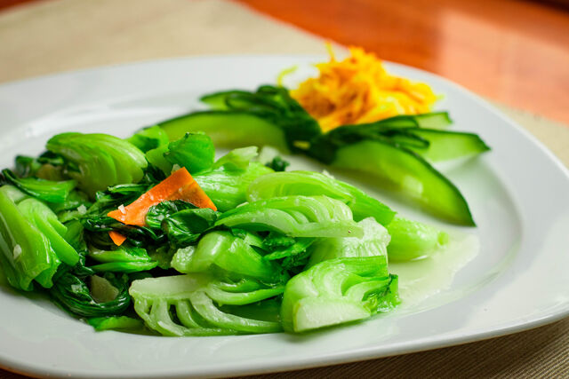 Gebratene Pak Choi 炒青江菜