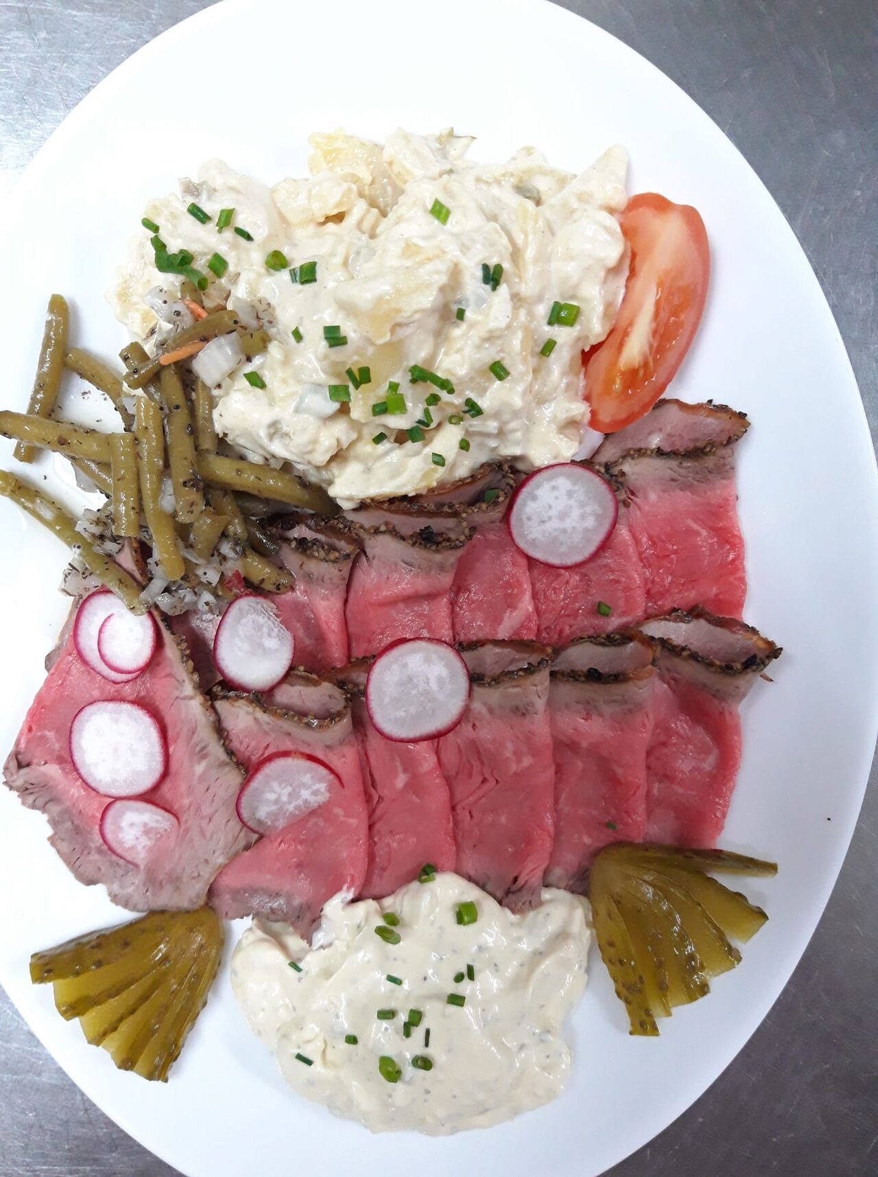 Roastbeef mit Kartoffelsalat