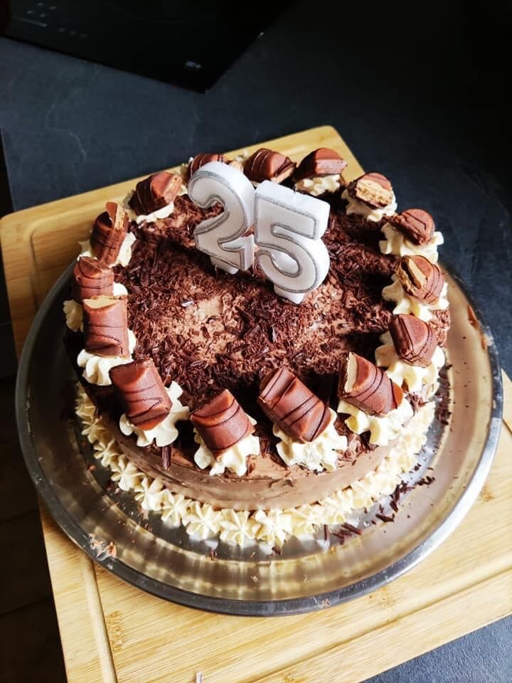 Trois chocolats, Kinder
