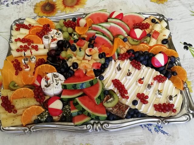 Käse-Obst-Platte