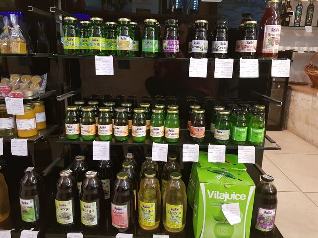 Looking for a refreshments in Bol? Just stop by Gastro Maximum market and taste traditional croatian food.